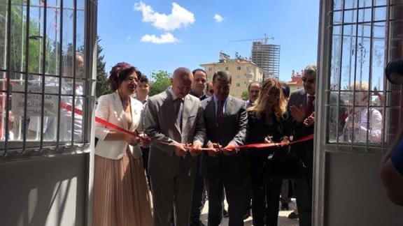 Gaziantep Anadolu Lisesi Tübitak 4006 Bilim Fuarı Açılışı Yapıldı.